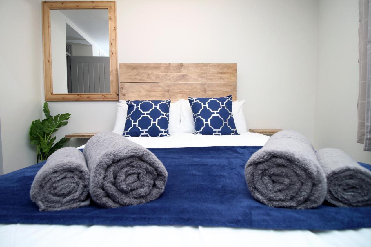 Apartmán Sleeps 6, Smart Tv'S, Parking Swansea & Morriston Hospital Exteriér fotografie